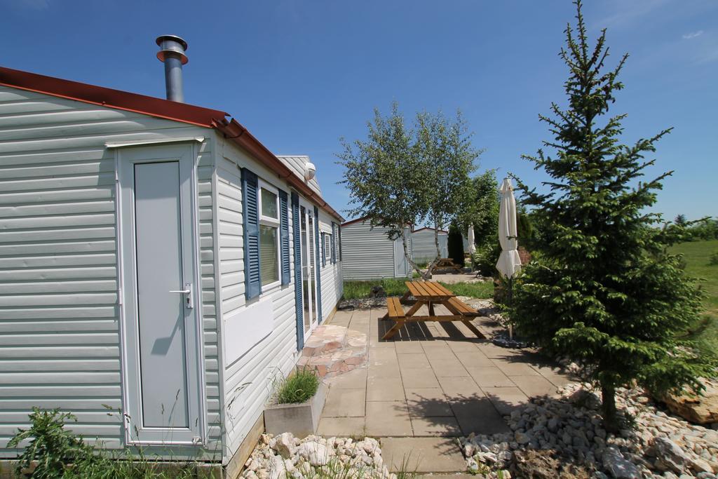Azur Camping Schwaebische Alb Sonnenbühl Εξωτερικό φωτογραφία